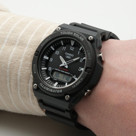 CASIO AQ-S820W-1AVDF