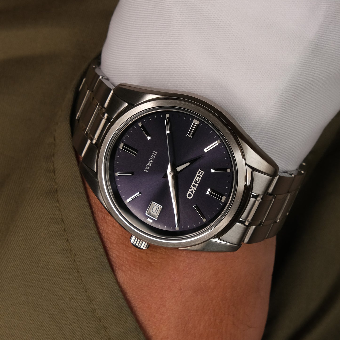 SEIKO SUR373P1 CLASSIC TITANIUM