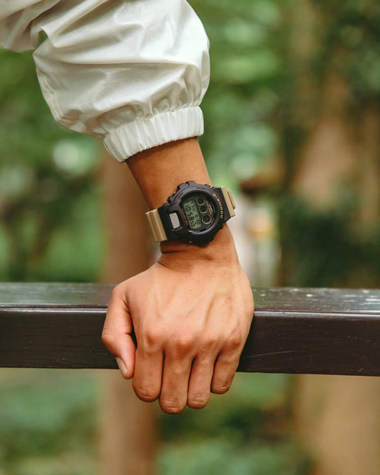 G-SHOCK DW-6900TU-1A5DR