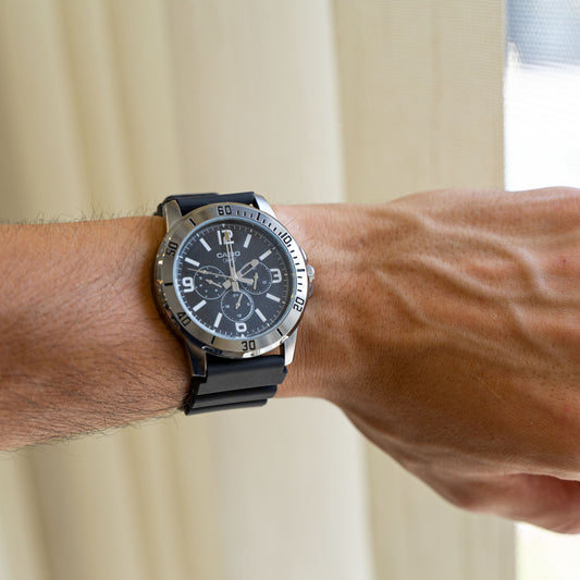 CASIO MTP-VD300-1BUDF