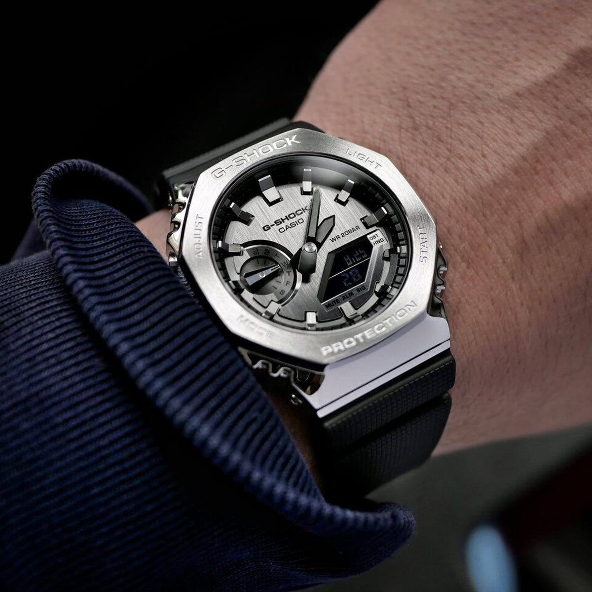 G-SHOCK GM-2100-1ADR