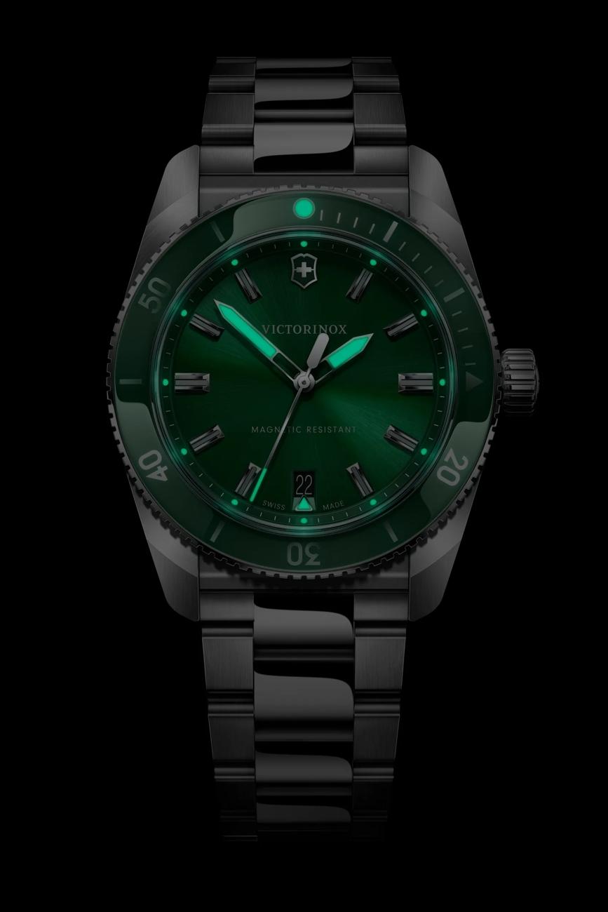 VICTORINOX MAVERICK 242096