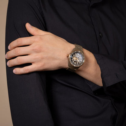 RADO R32150162 Captain Cook High-Tech Ceramic Skeleton